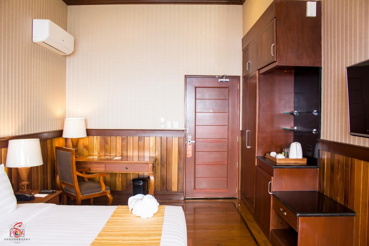 Alta D' Tagaytay Hotel Tagaytay City Zewnętrze zdjęcie
