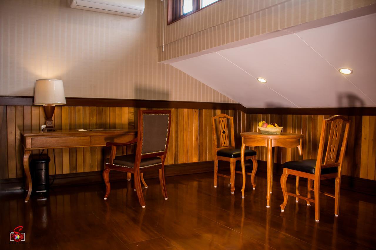 Alta D' Tagaytay Hotel Tagaytay City Zewnętrze zdjęcie