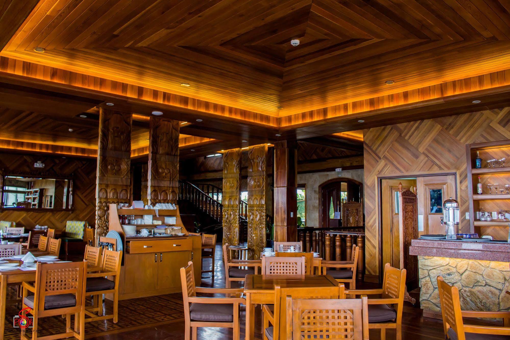 Alta D' Tagaytay Hotel Tagaytay City Zewnętrze zdjęcie